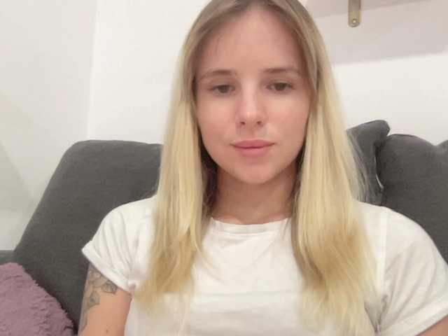 Capturi de ecran de difuzare LindseyPower