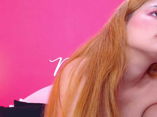 Fotografii LinndaTaylor Playing a stray kitty, wanna feed me some milk? Cum show at goal!! @total #blonde #bigtits #roleplay #fetish #teen