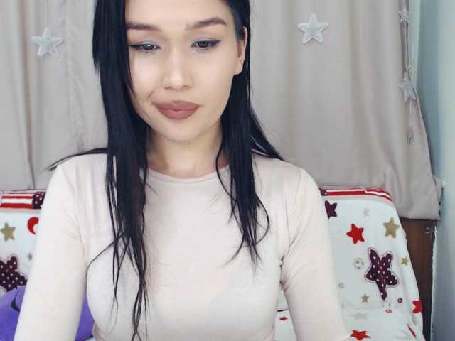 Fotografii LinYao i am quite naughty today, lets play :)...my private is open :) #asian