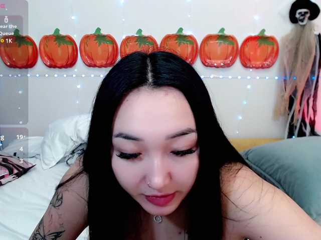 Fotografii Lioriio Sweet Asian Hentay Girl looking for a man who can please me ^^ Im sure that i know how to make u cum