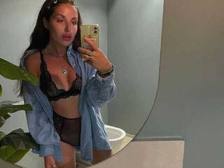 Chat video erotic LisaAlbarn