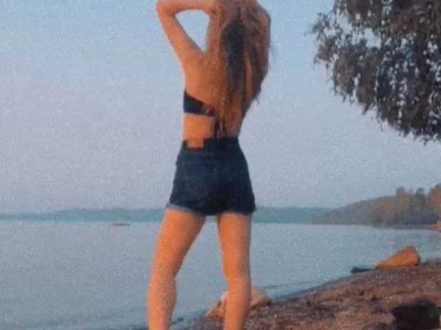 Fotografie a profilului LisaBell