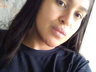 Chat video erotic lisaskinner