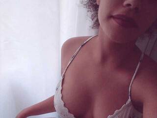Chat video erotic HottieLis
