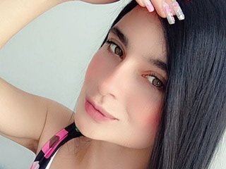 Chat video erotic littleemma-777