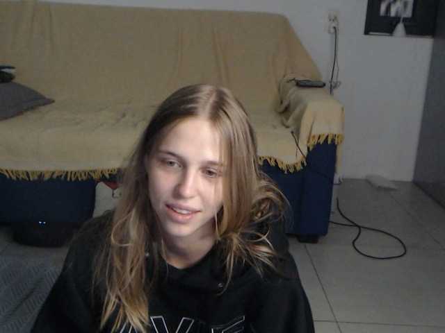 Capturi de ecran de difuzare Littlemolly1