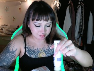 Chat video erotic littlewetgirl