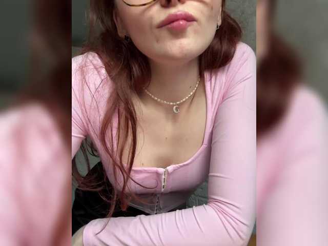 Capturi de ecran de difuzare LizaVi