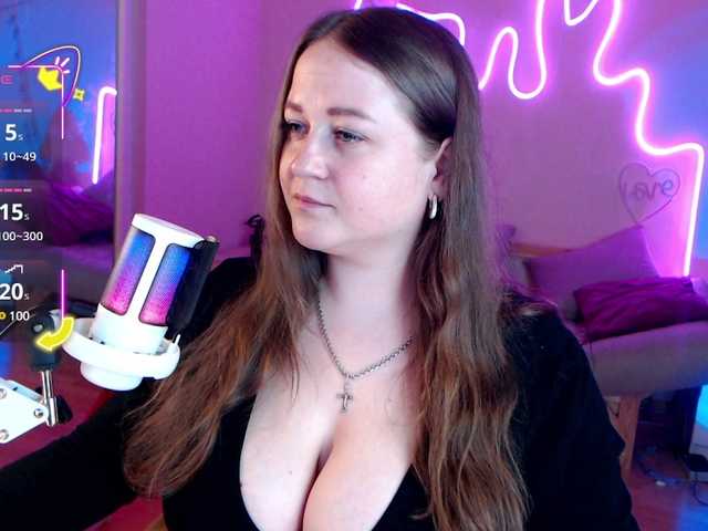 Capturi de ecran de difuzare LizzyShine