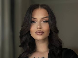 Chat video erotic LolaFever