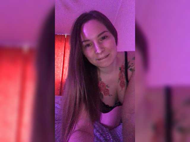 Capturi de ecran de difuzare LolyLola