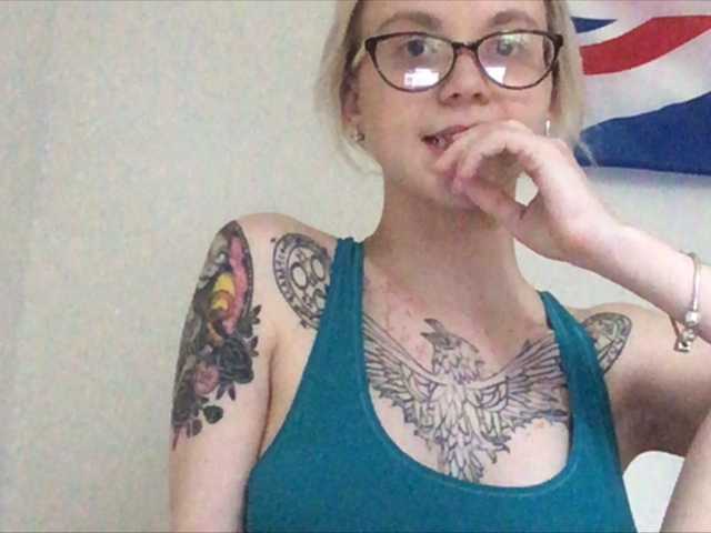 Capturi de ecran de difuzare LolyYogSotho9