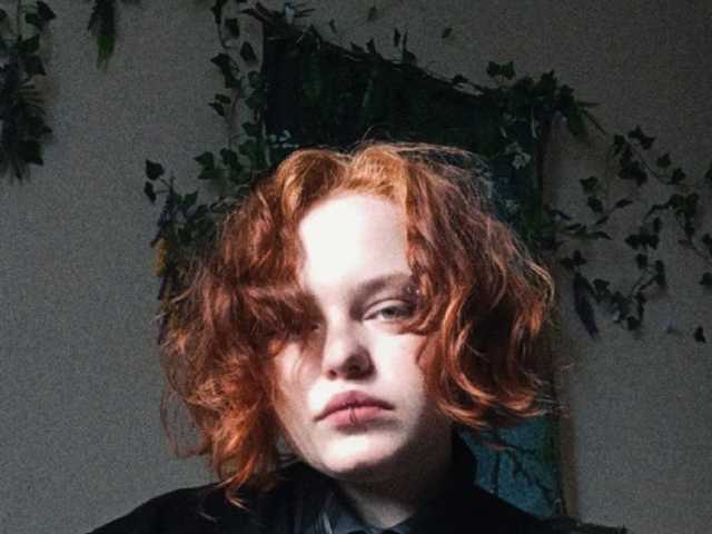 Fotografie a profilului Looly-Rise