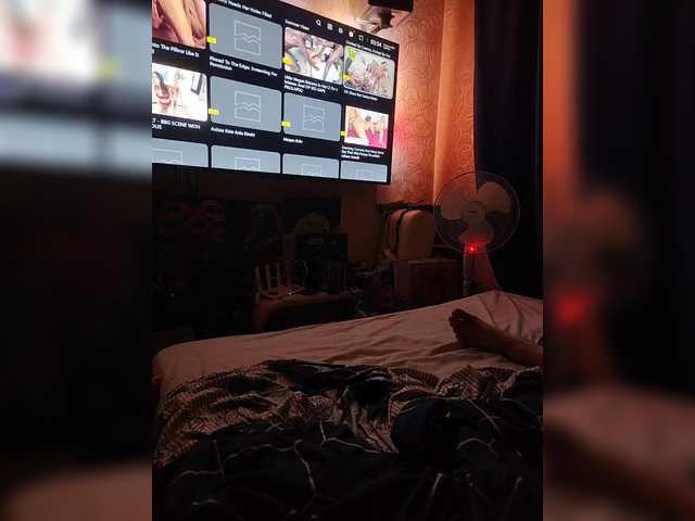 Capturi de ecran de difuzare Looolkek