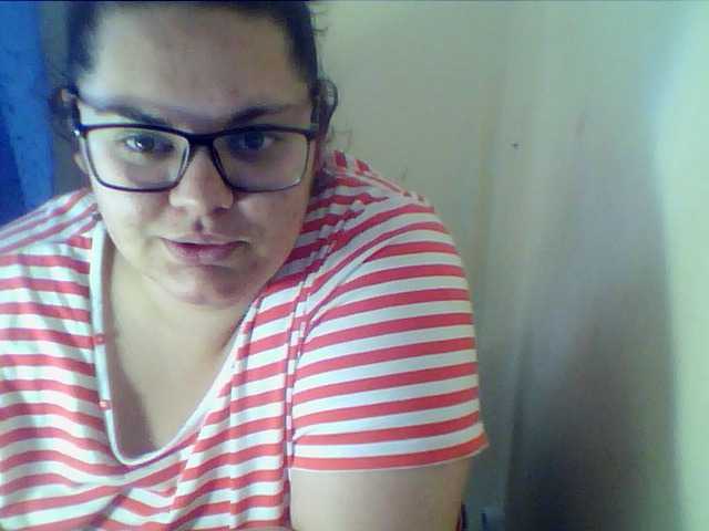 Capturi de ecran de difuzare Loransexy