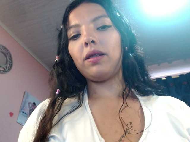 Capturi de ecran de difuzare loren44tits