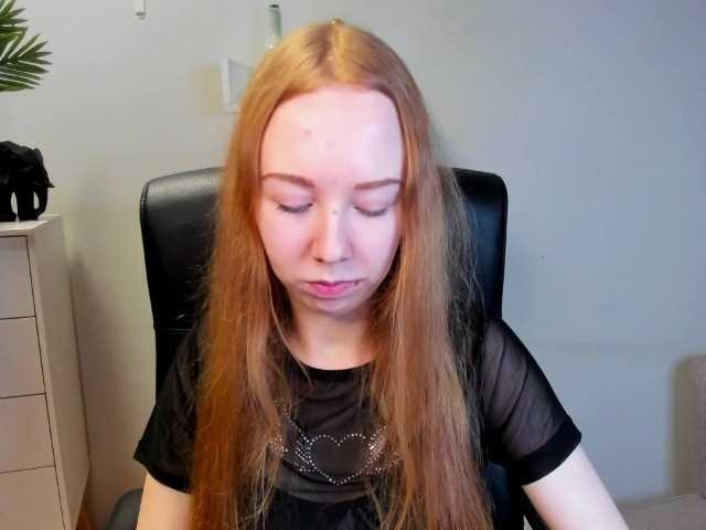 Fotografii LoriFire Let me warm u up ;)#new #fun #rolleplay #cockrating #english #german #humiliation #cei #joi #dirtytalk #cockandballstortures #domination #sph #sarcasm #edging #punishment #orders #ginger #CFNM