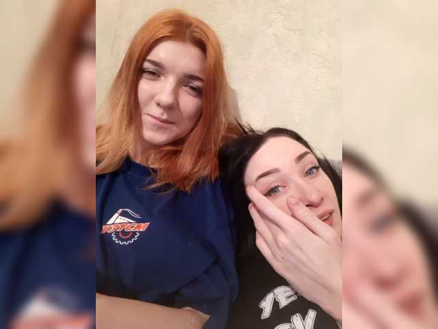 Fotografii LoucyDina hello, we are a bi couple) Anastasia is a brunette and Dina is dark, we love hot hugs)) support us with a subscription and hearts) will help us finish?) 1000 talk show with oil)