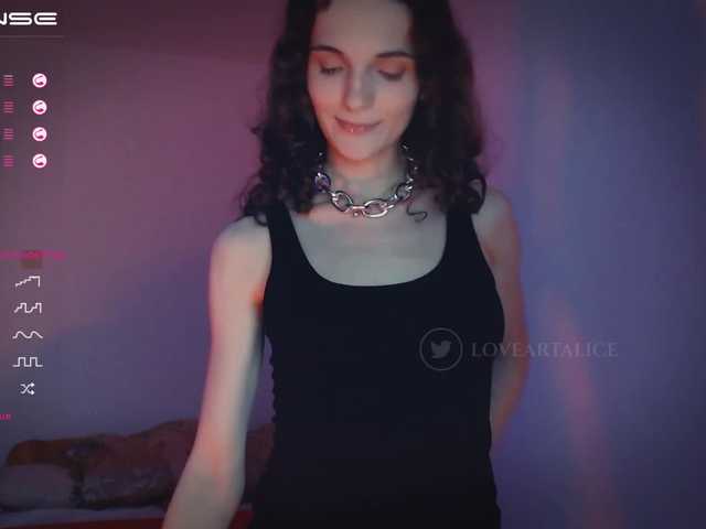 Capturi de ecran de difuzare loveartalice