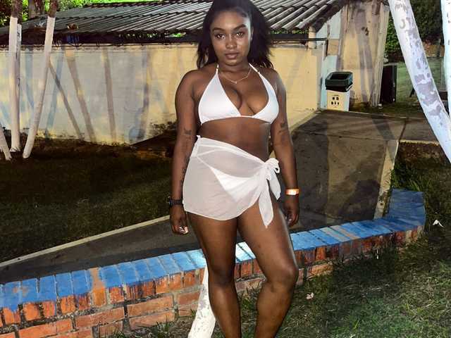 Fotografie a profilului loveebonyyjuices