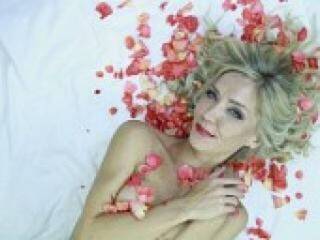 Chat video erotic lovelylaura