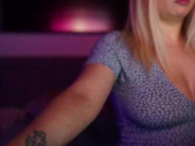 Capturi de ecran de difuzare LoveSpace11