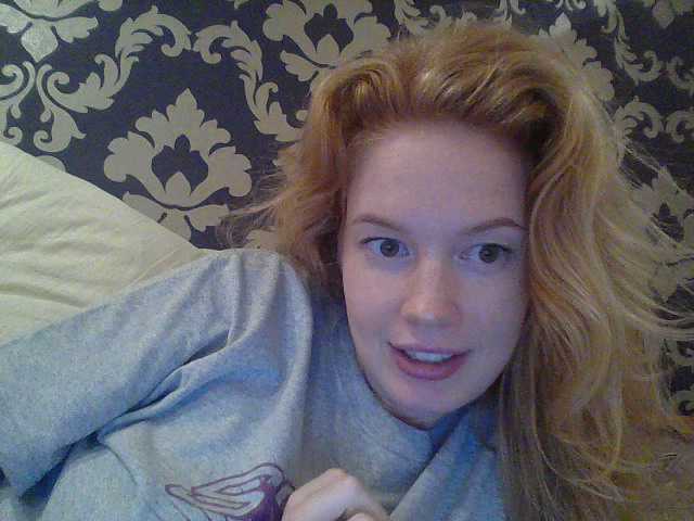 Capturi de ecran de difuzare Lu4ia