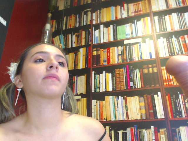 Capturi de ecran de difuzare LuaRush