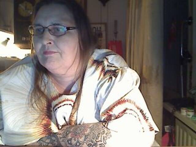 Capturi de ecran de difuzare luckylive