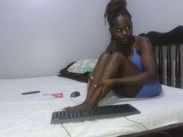 Capturi de ecran de difuzare luckylive