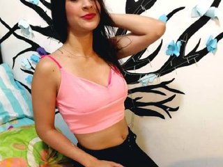 Chat video erotic Lucy-Bounces