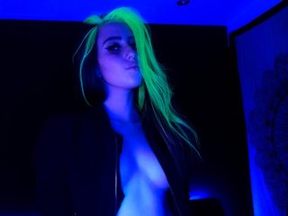 Chat video erotic LUCY-COLORS