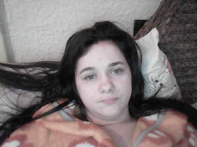 Capturi de ecran de difuzare LucyAnDay