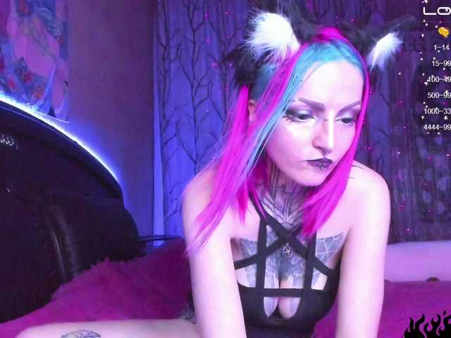 Capturi de ecran de difuzare LucyElfen