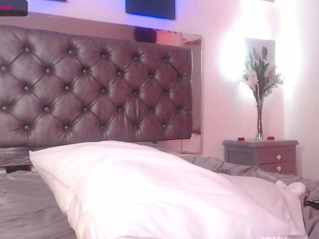 Capturi de ecran de difuzare LucyThouson