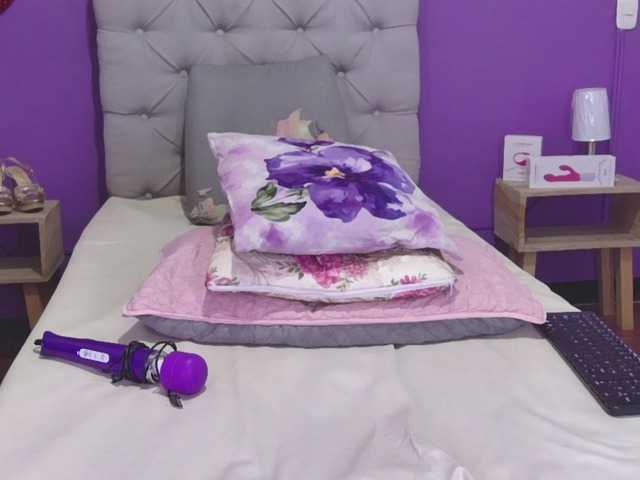 Fotografii LucyWill naked body and cream 299 I love playing with you! if you are active -> I make a great show for YOU!