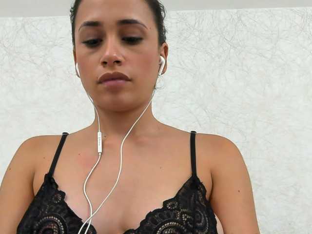 Fotografii LuisaTrujillo Hello Guys, Today I Just Wanna Feel Free to do Whatever Your Wishes are and of Course Become Them True/ Pvt/Pm is Open, Make me Cum at GOAL