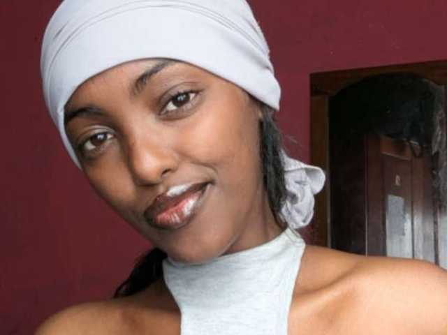 Fotografie a profilului Luna-28