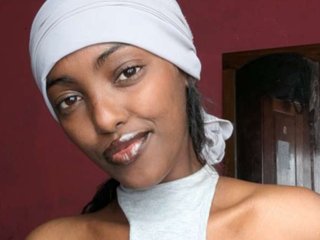 Chat video erotic Luna-28