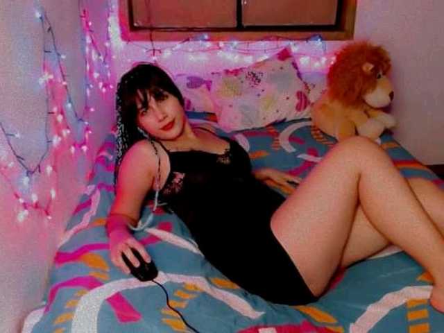 Fotografie a profilului luna-hot