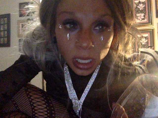 Capturi de ecran de difuzare LunaKittyKat3