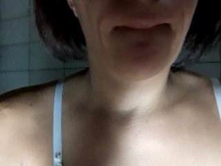 Capturi de ecran de difuzare lunalamourg