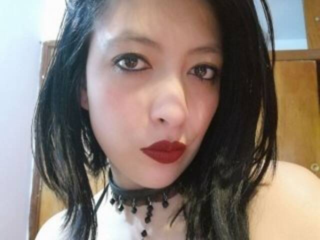 Fotografie a profilului lunasquirt