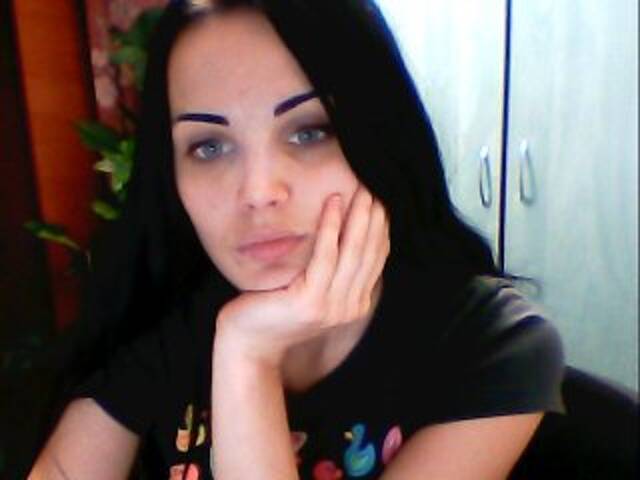 Capturi de ecran de difuzare LusiaSweet