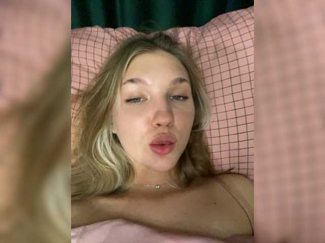 Capturi de ecran de difuzare ELZZAA