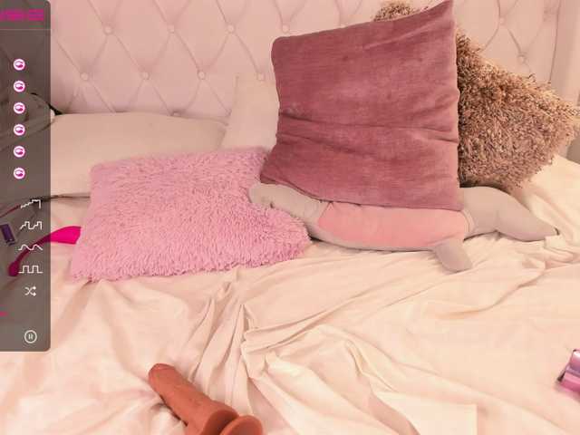 Capturi de ecran de difuzare Luu-queen