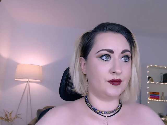 Capturi de ecran de difuzare LuxNoir
