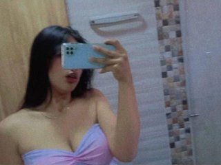 Chat video erotic luxxi-3