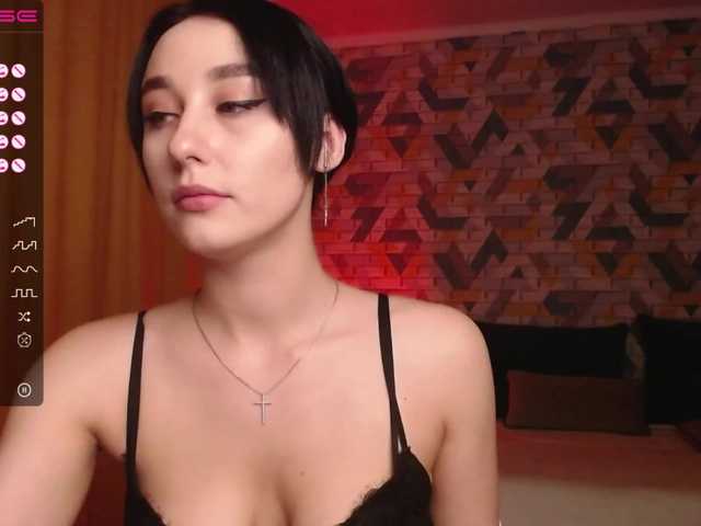 Fotografii LuxxurydiamonD hi) wanna fuck a pussy? or see a sweet suction? dar