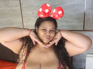 Chat video erotic LynnJones